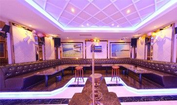 M-SHOW量販?zhǔn)終TV VR全景